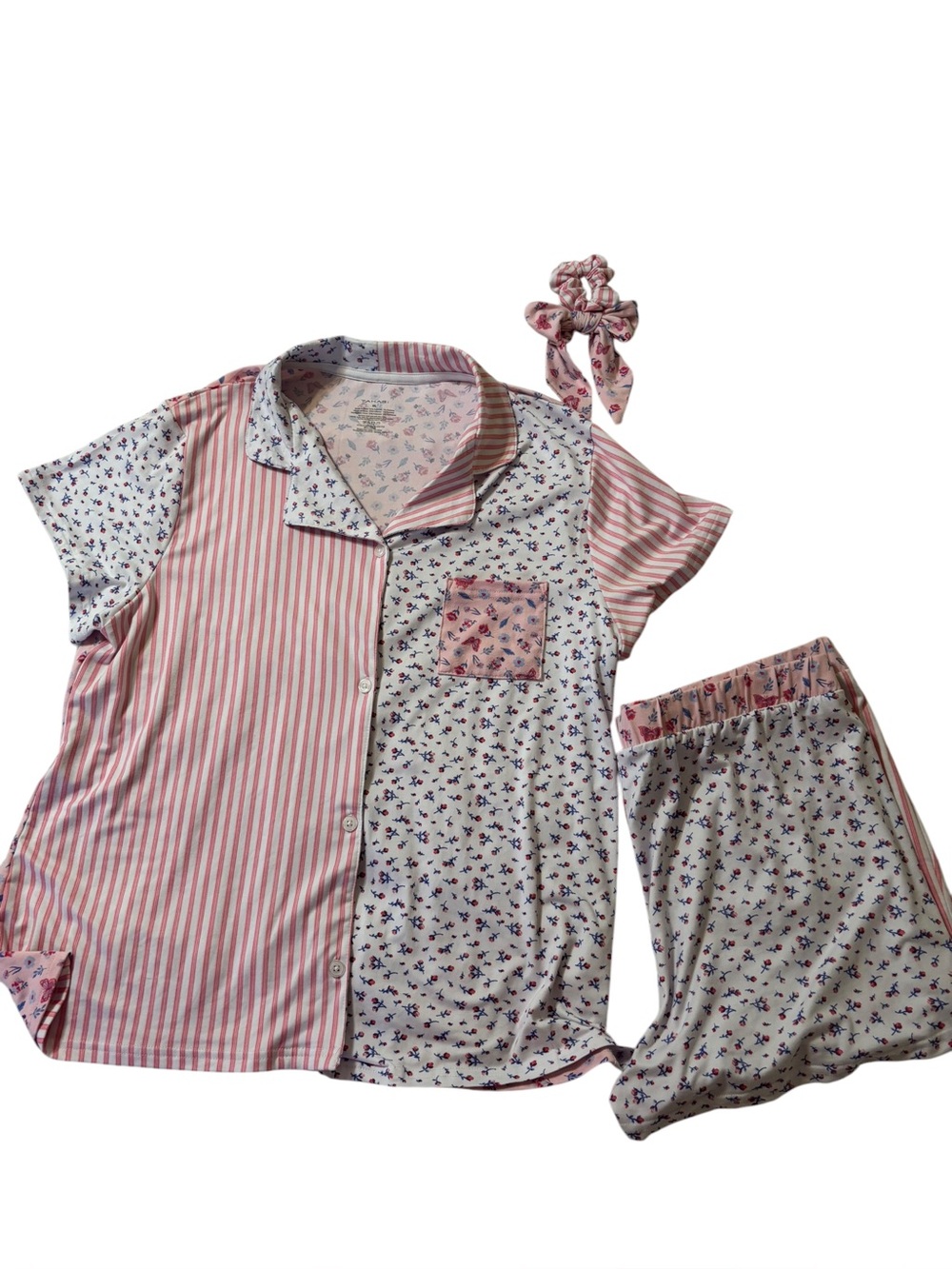 Tahari Pink and White Floral Pajama Set XL